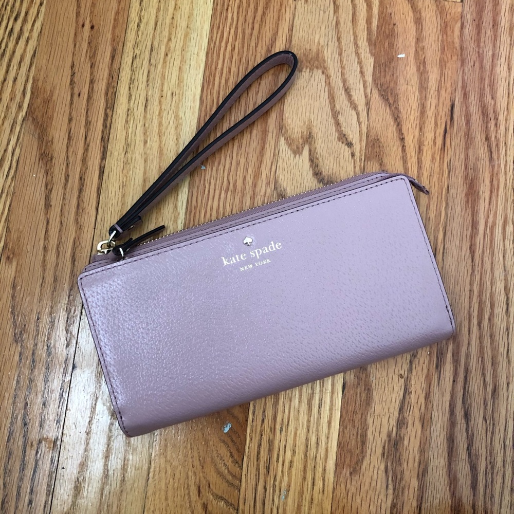 Kate Spade Tech Wallet